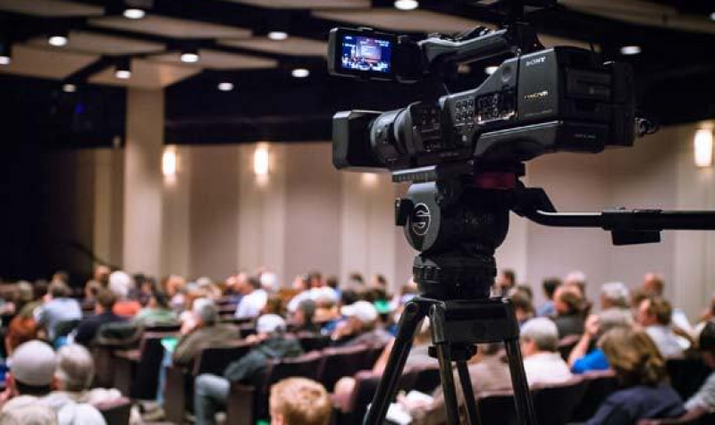 Top Visuals – Đơn vị chụp và quay hình sự kiện chuyên nghiệp cho doanh nghiệp.